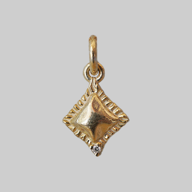 Al Dente, solid gold ravioli charm