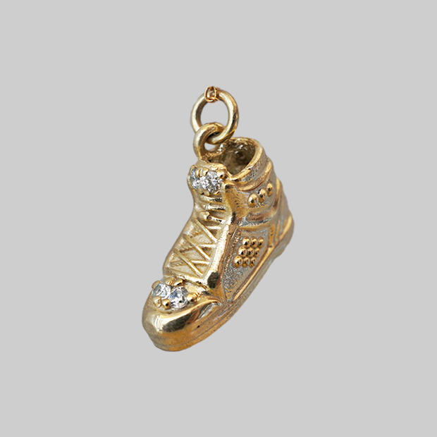 Sole Mate, solid gold sneaker charm