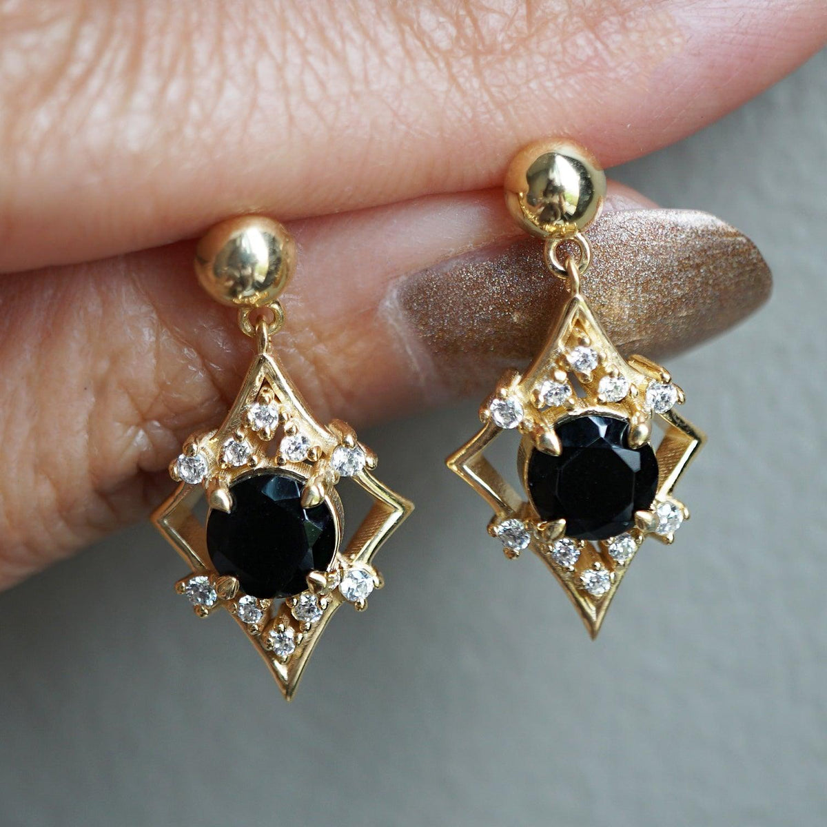 14K Lovers Shield Black Diamond Earrings - Tippy Taste Jewelry