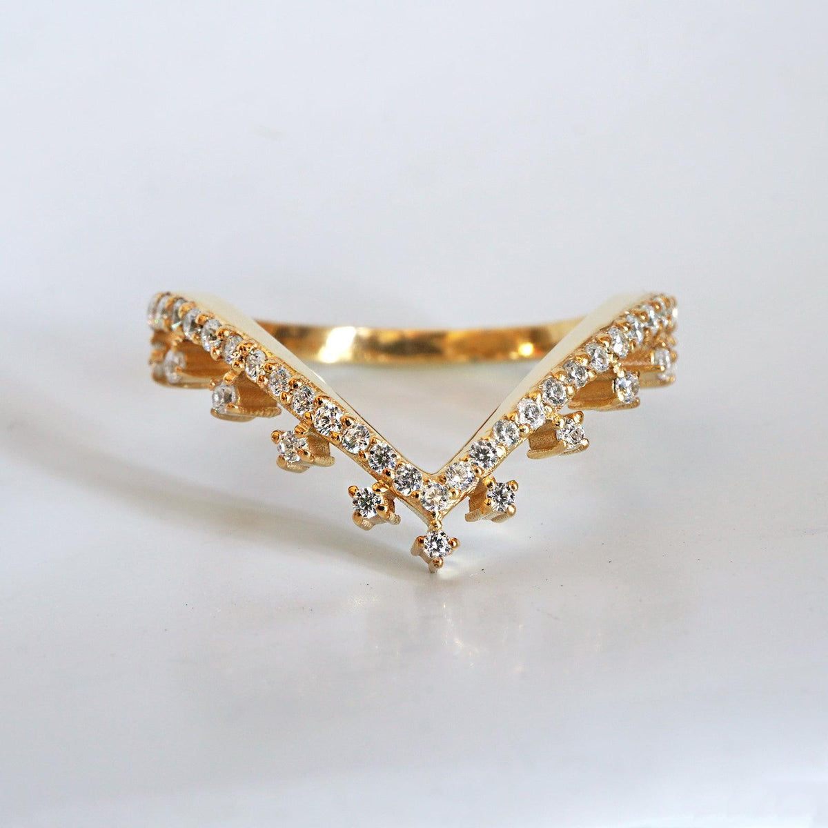 14K and 18K Monarch Curve Ring