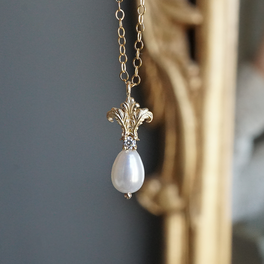 14K Acanthus Pearl Necklace