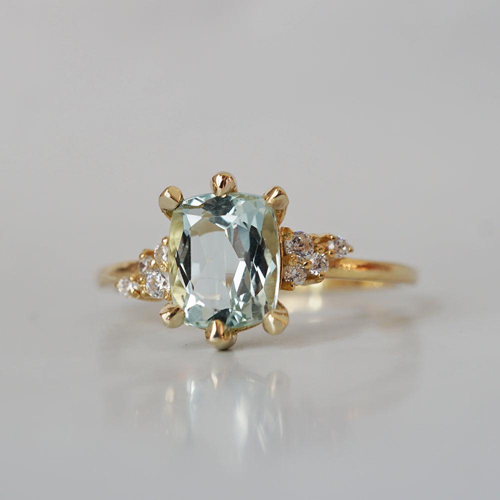 aquamarine cluster diamond ring