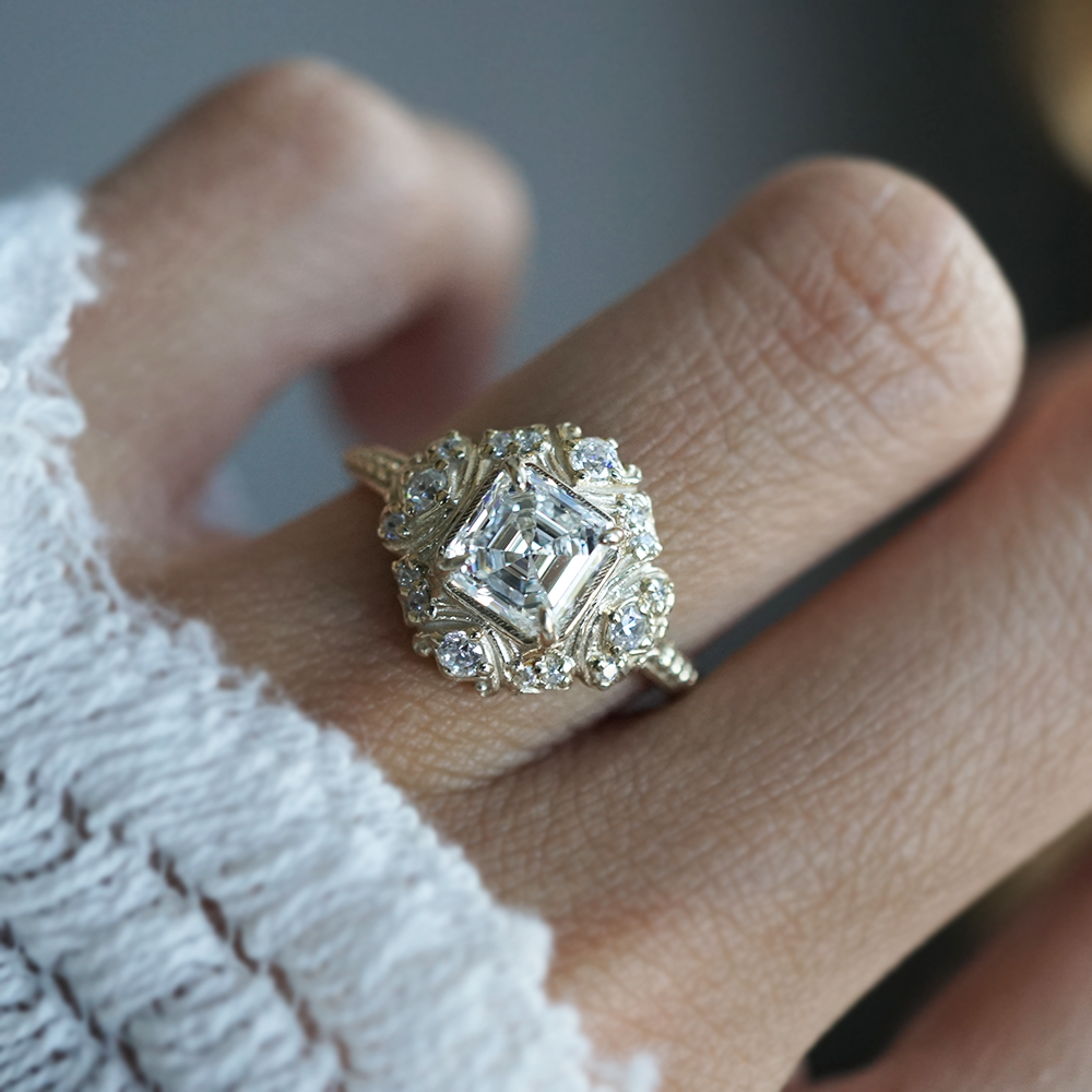 One Of A Kind: Internal Flawless Diamond Lumina Ring in 14K and 18K Gold, 1ct