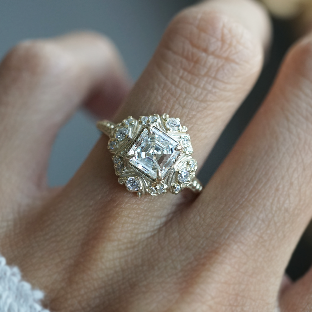 One Of A Kind: Internal Flawless Diamond Lumina Ring in 14K and 18K Gold, 1ct