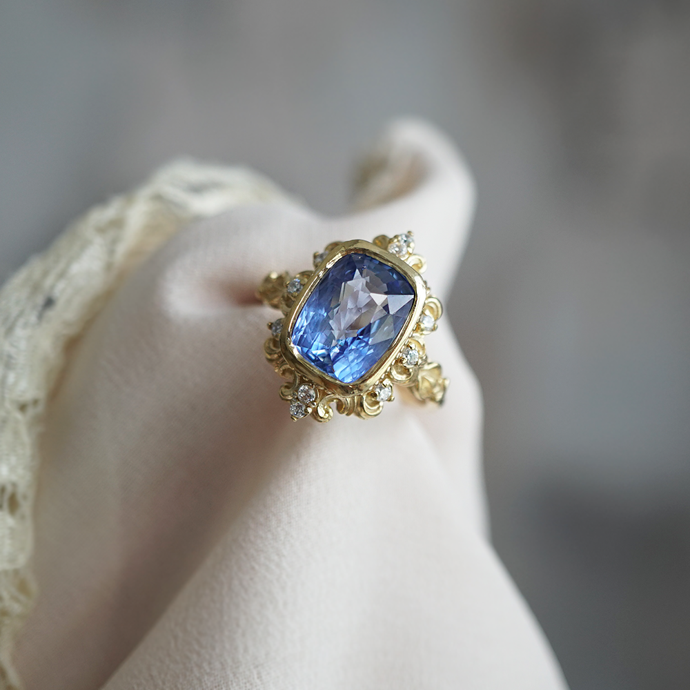 One Of A Kind: Bleu Majesté Blue Unheated Sapphire Ring in 14K and 18K Gold, 4.95ct