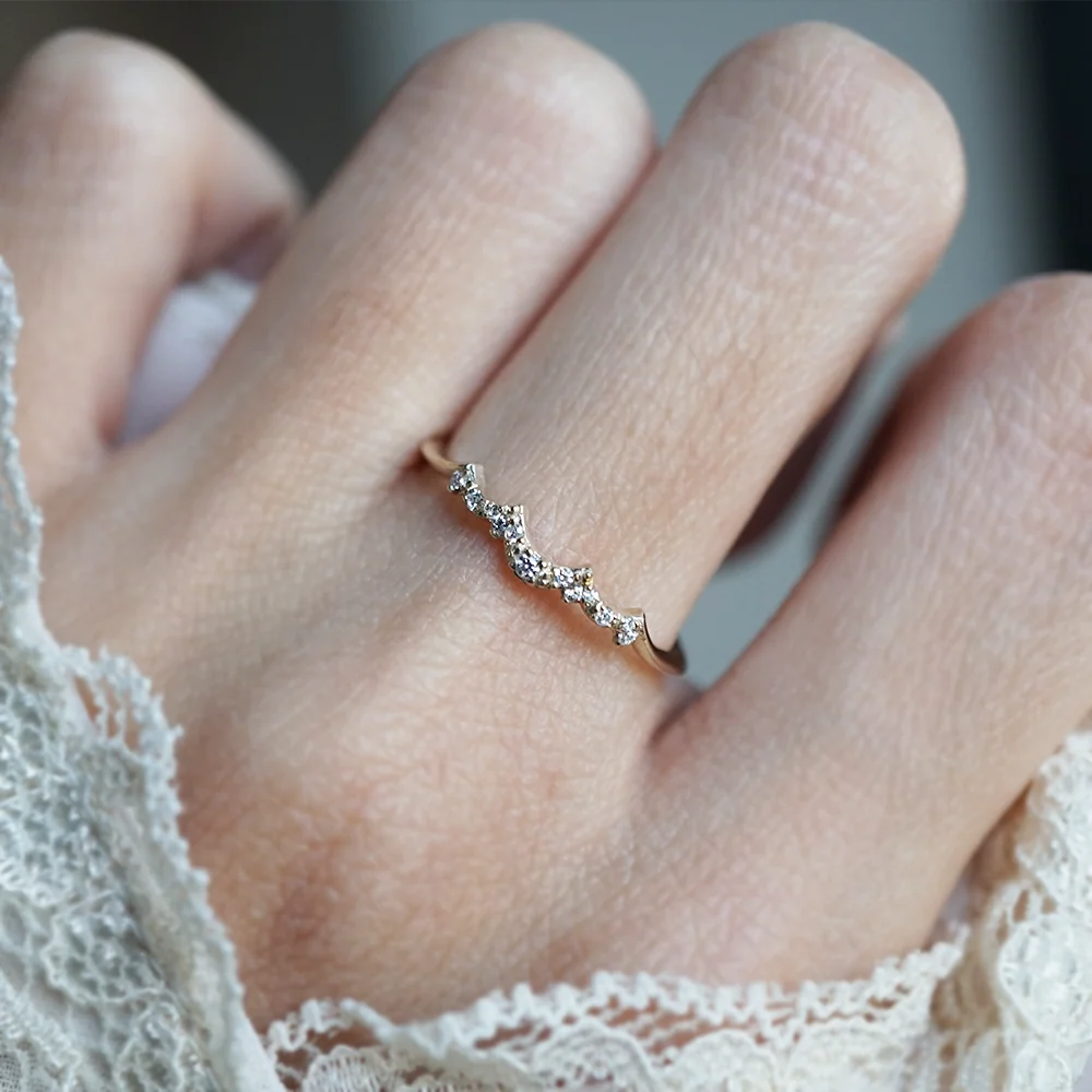 Celeste Diamond Band in 14K and 18K Gold