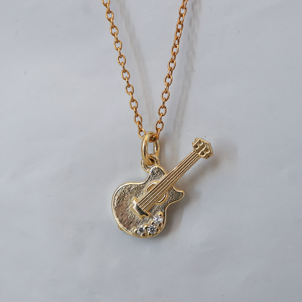 Encore solid gold guitar charm with fine strings and natural diamonds, alternate view