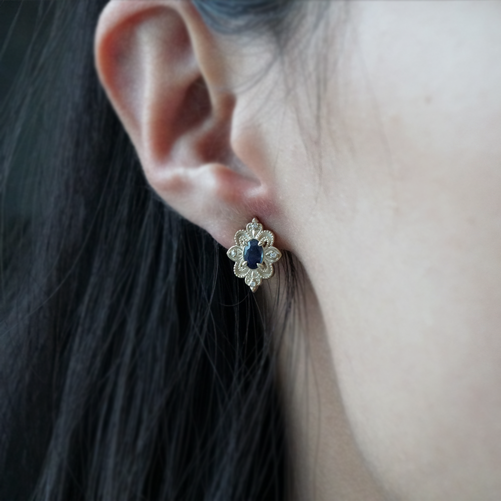 Jardin Blue Sapphire Studs in Sterling Silver and 14K Gold