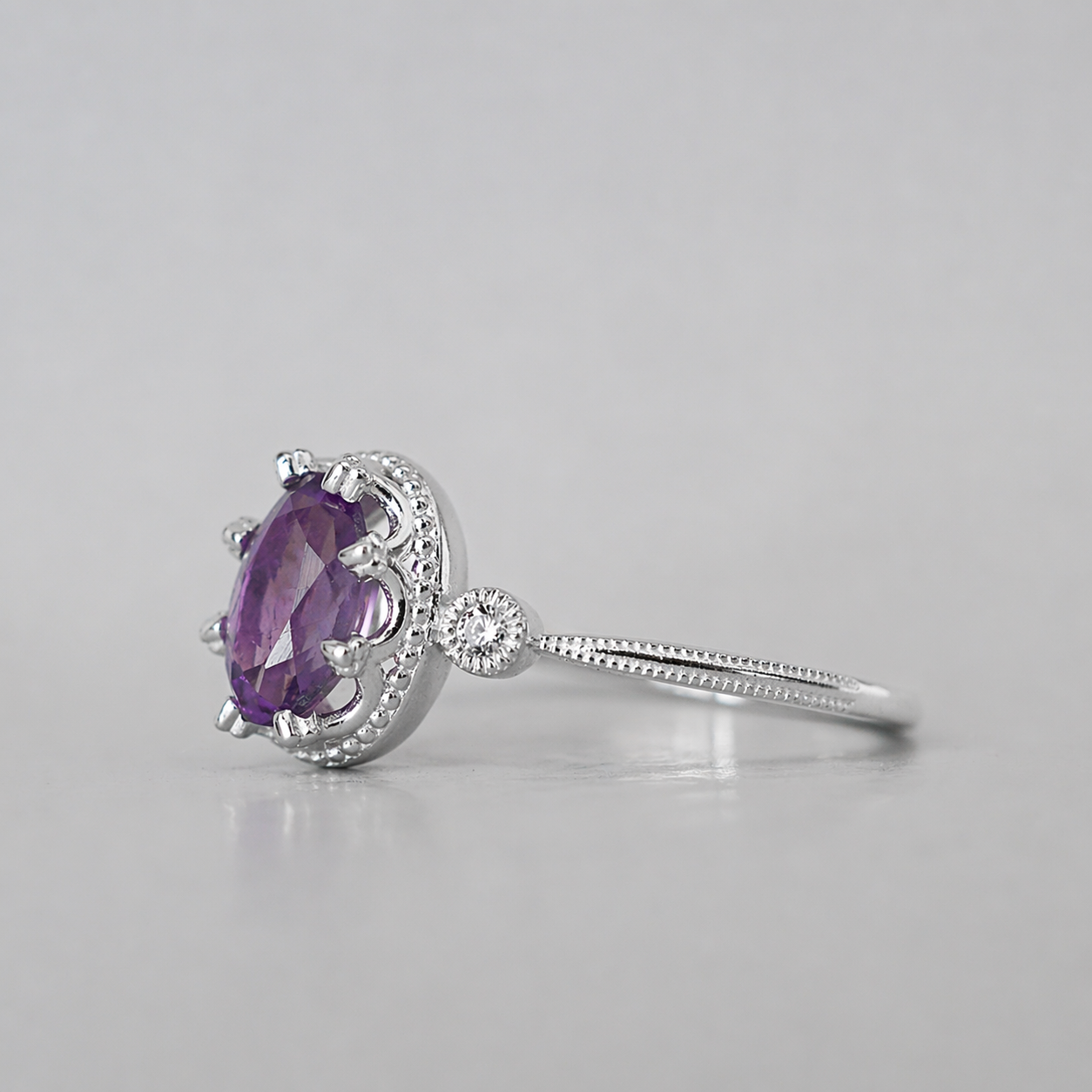 Lilac Oval Amethyst Ring in Sterling Silver