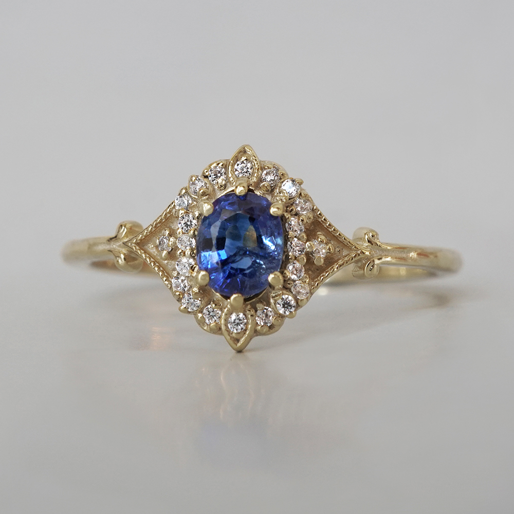 Blue Sapphire Silent Lyric Ring in 14K and 18K Gold