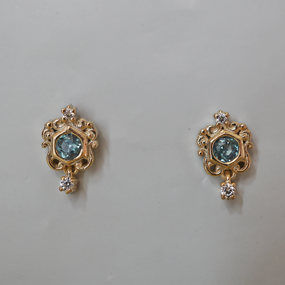 Limited Edition: Alexandrite Portes de Lumière Studs in Sterling Silver and 14K Gold