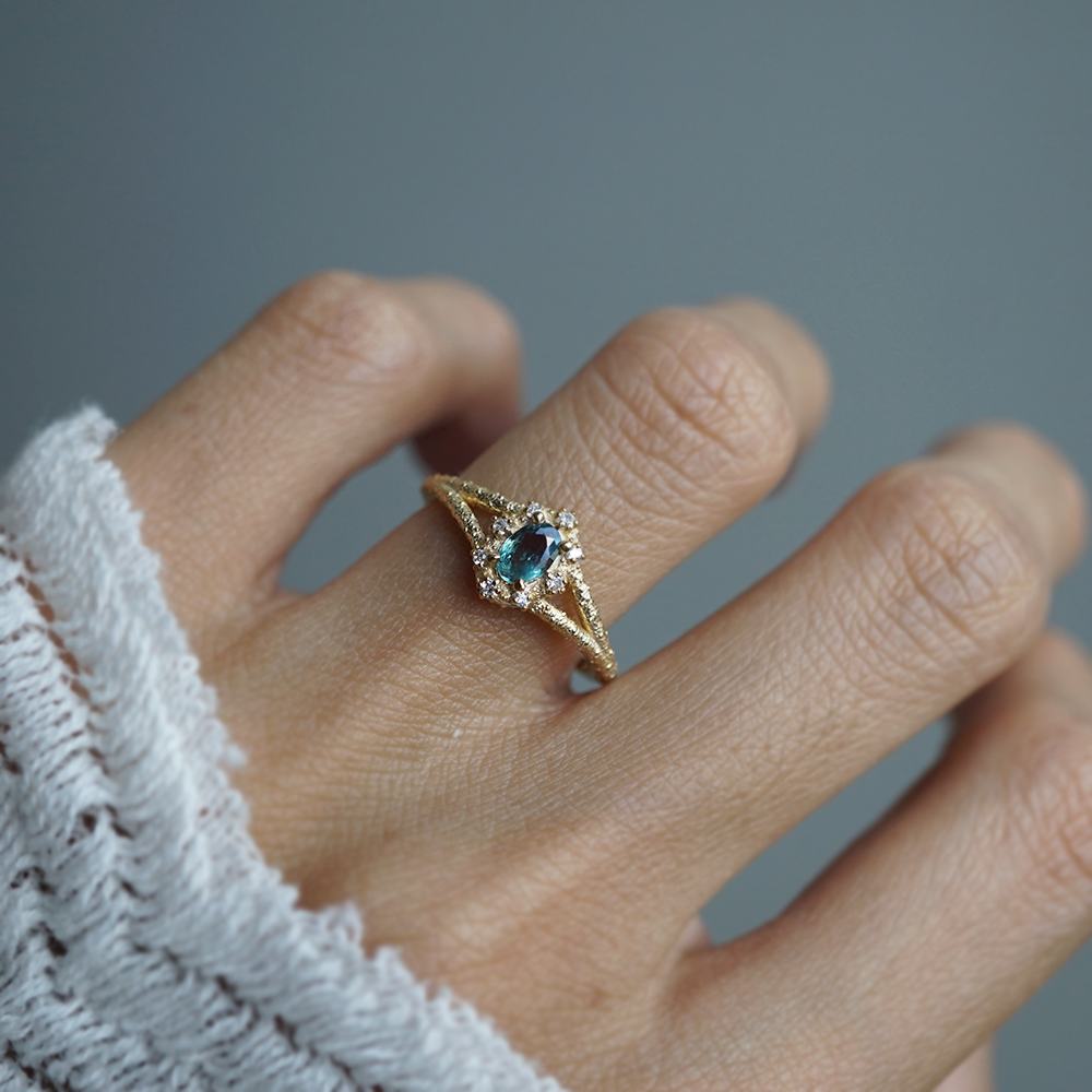 Limited Edition: Alexandrite Sea Of Dusk Diamond Ring in 14K and 18K Gold