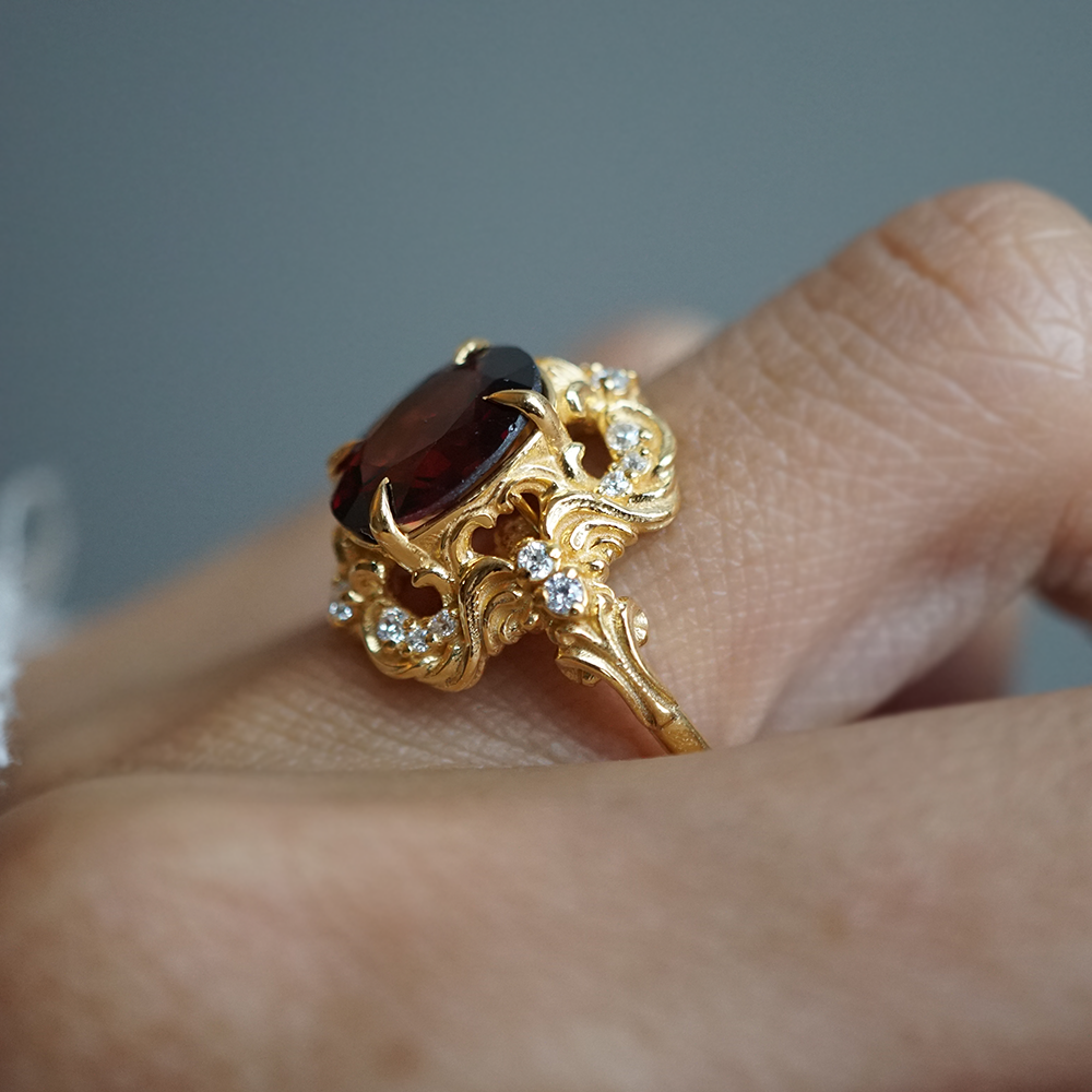 Garnet Sonata Diamond Ring in 14K and 18K Gold
