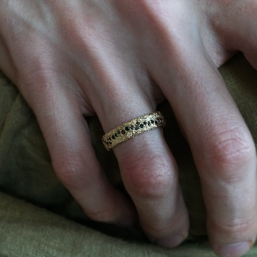 Black Diamond Wave Ring in 14K and 18K Gold, 5mm