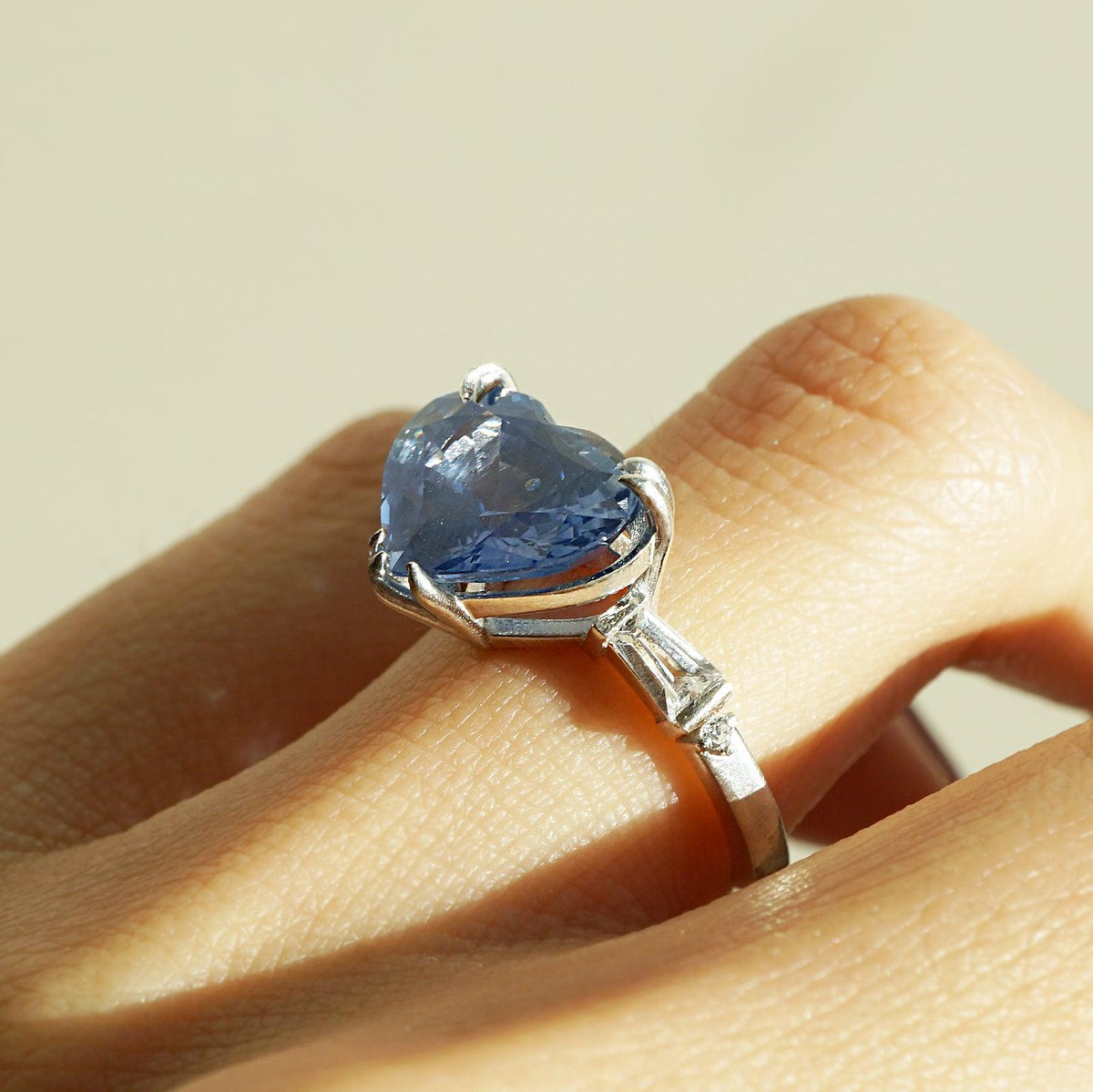 One Of A Kind: Heart Of The Ocean Sapphire Ring - Tippy Taste Jewelry
