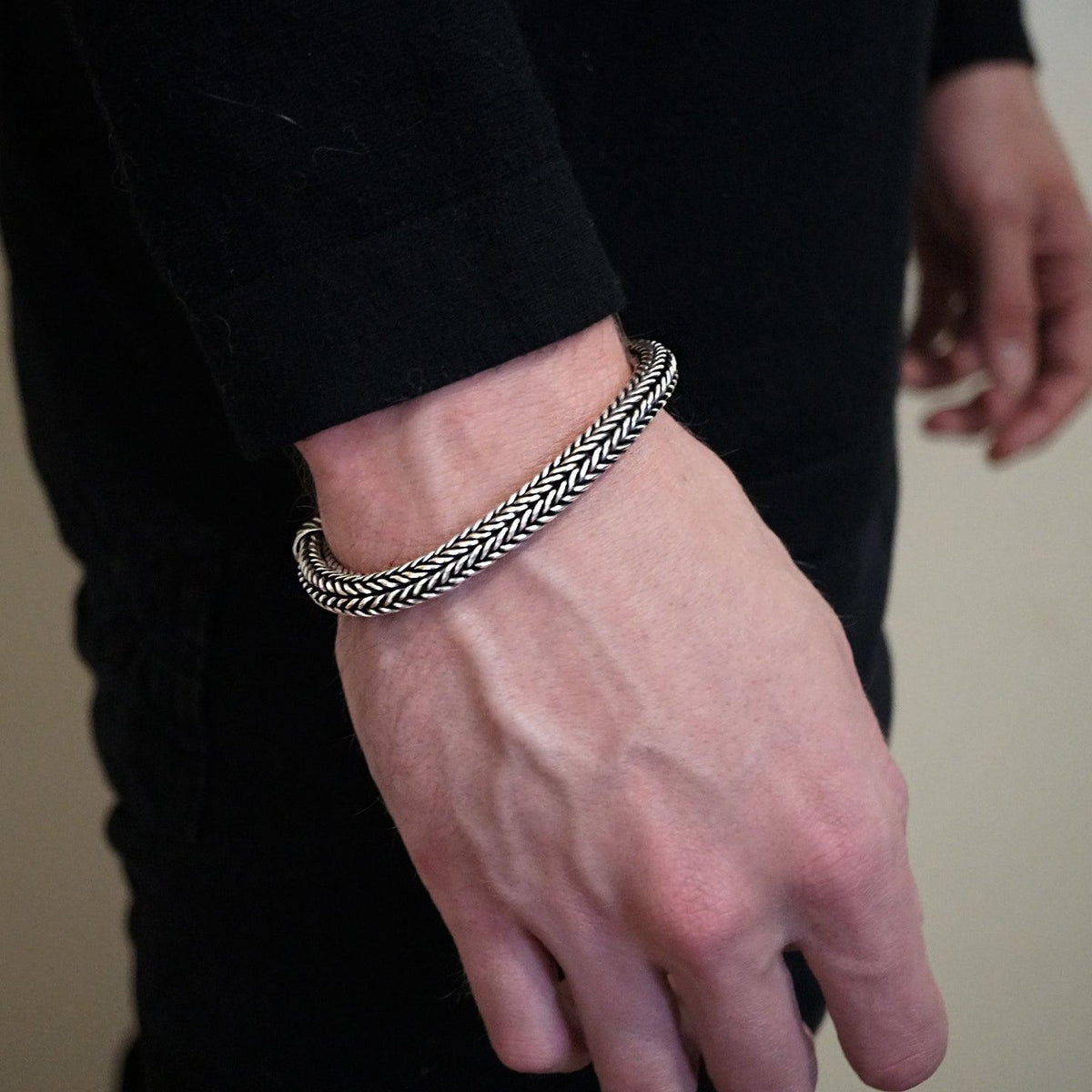 Woven Chain Bracelet in Silver - Tippy Taste Jewelry