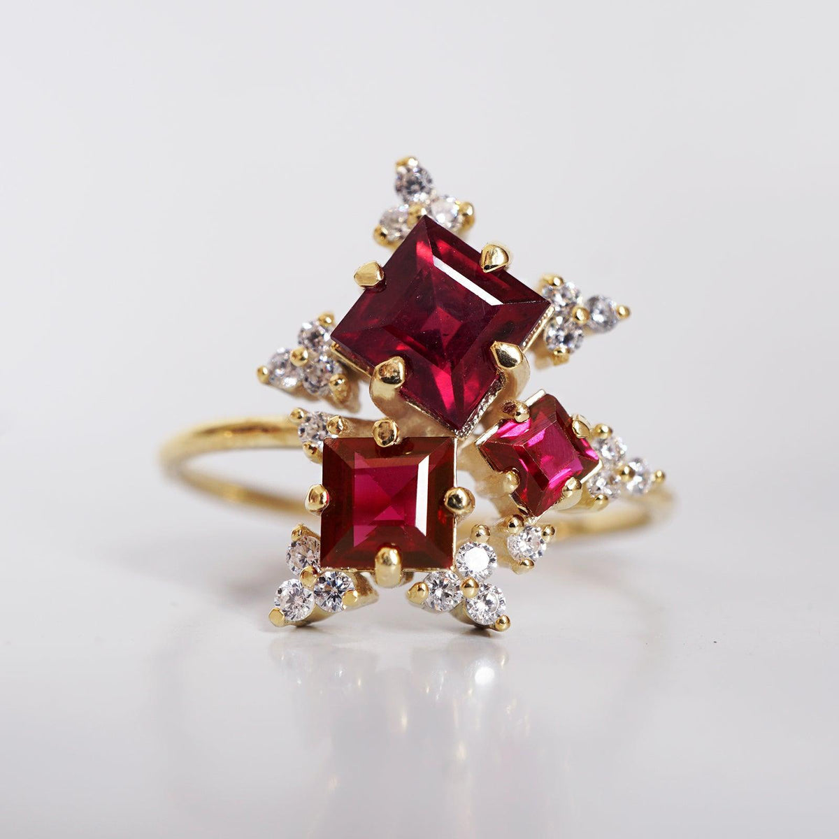 14K Garnet Firework Ring - Tippy Taste Jewelry