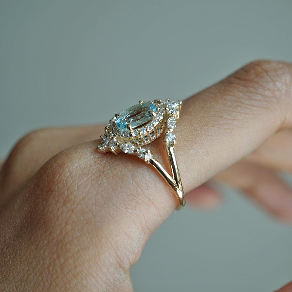 Aquamarine Ocean Diamond Ring in 14K and 18K Gold