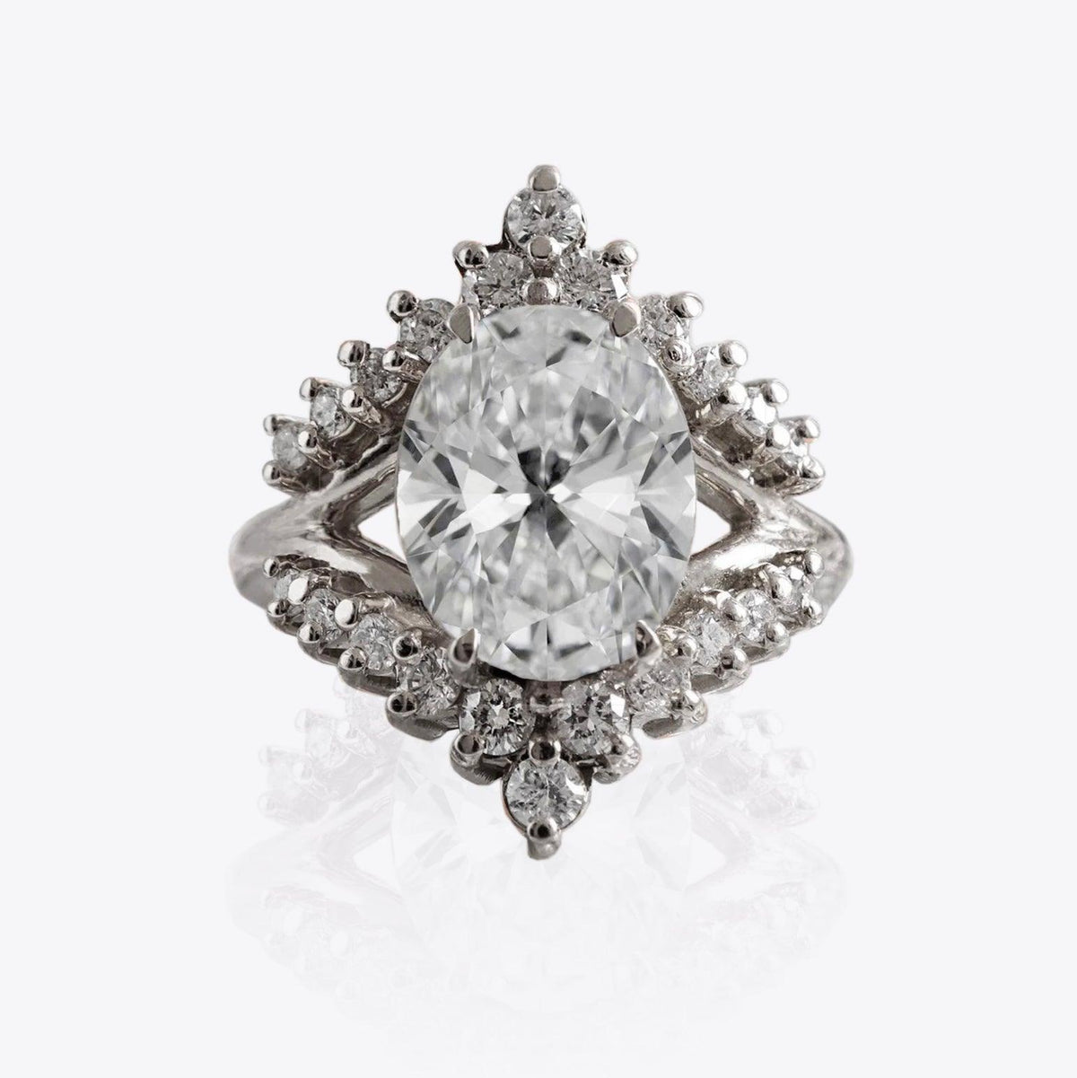 Tiara Diamond Ring, 2.6ct (Natural Diamond or Lab Grown) - Tippy Taste Jewelry