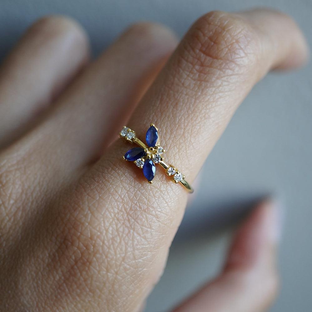 14K Pixie Sapphire Ring