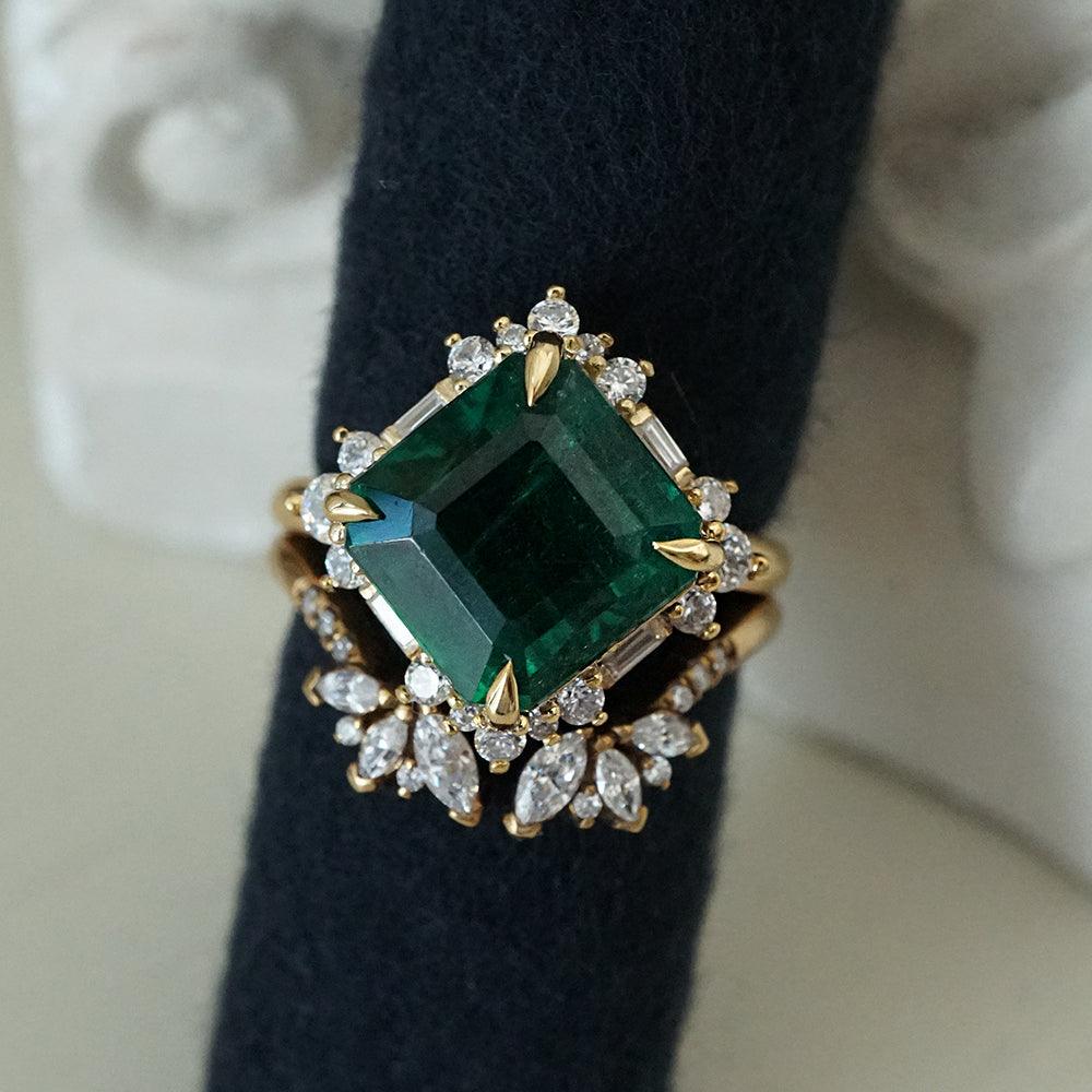 Her Highness Emerald Diamond Ring in 14K and 18K Gold, 5.37ct