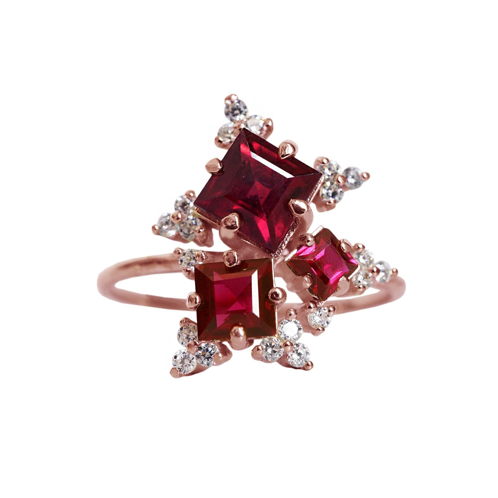 14K & 18K Gold Garnet Firework Ring – Princess-Cut Garnet