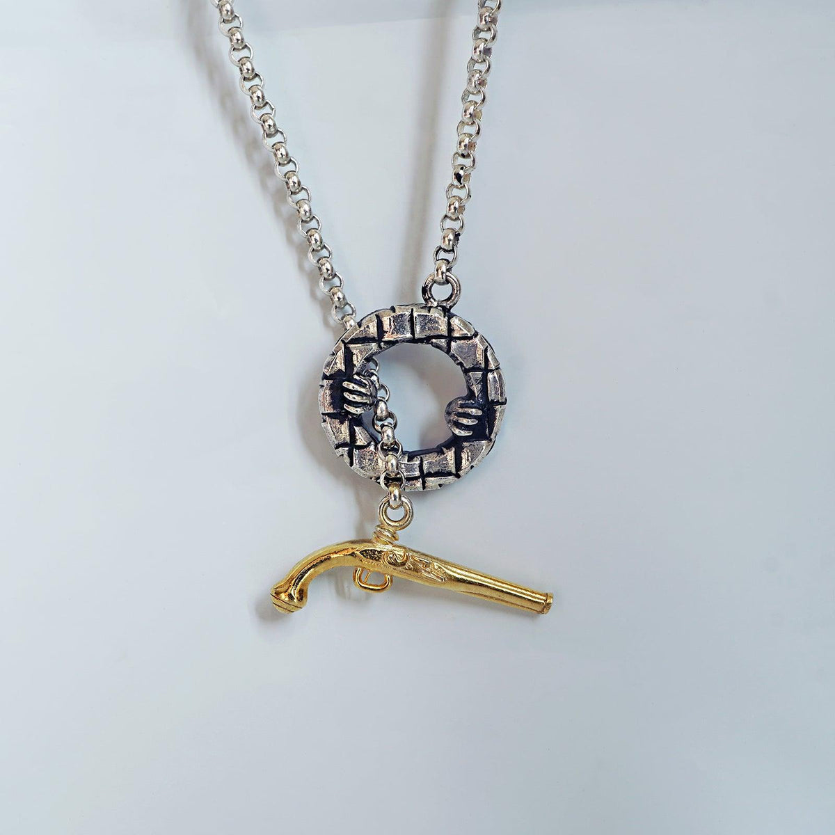 Hand Gun Chain Necklace - Tippy Taste Jewelry