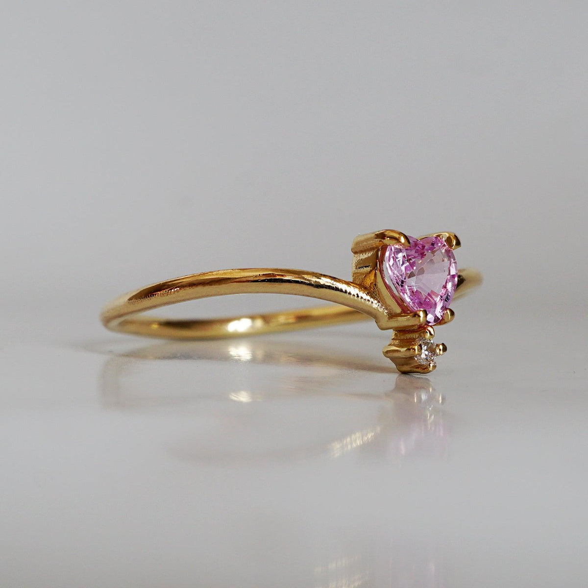 14K Pink Sapphire Heart Ring - Tippy Taste Jewelry