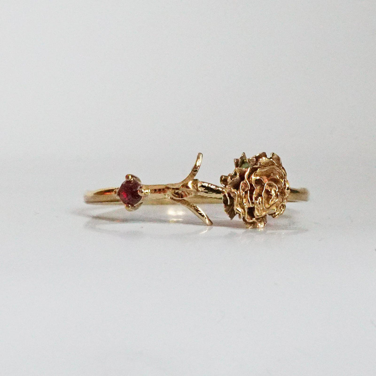 14K January Carnation Birth Flower Ring - Tippy Taste Jewelry