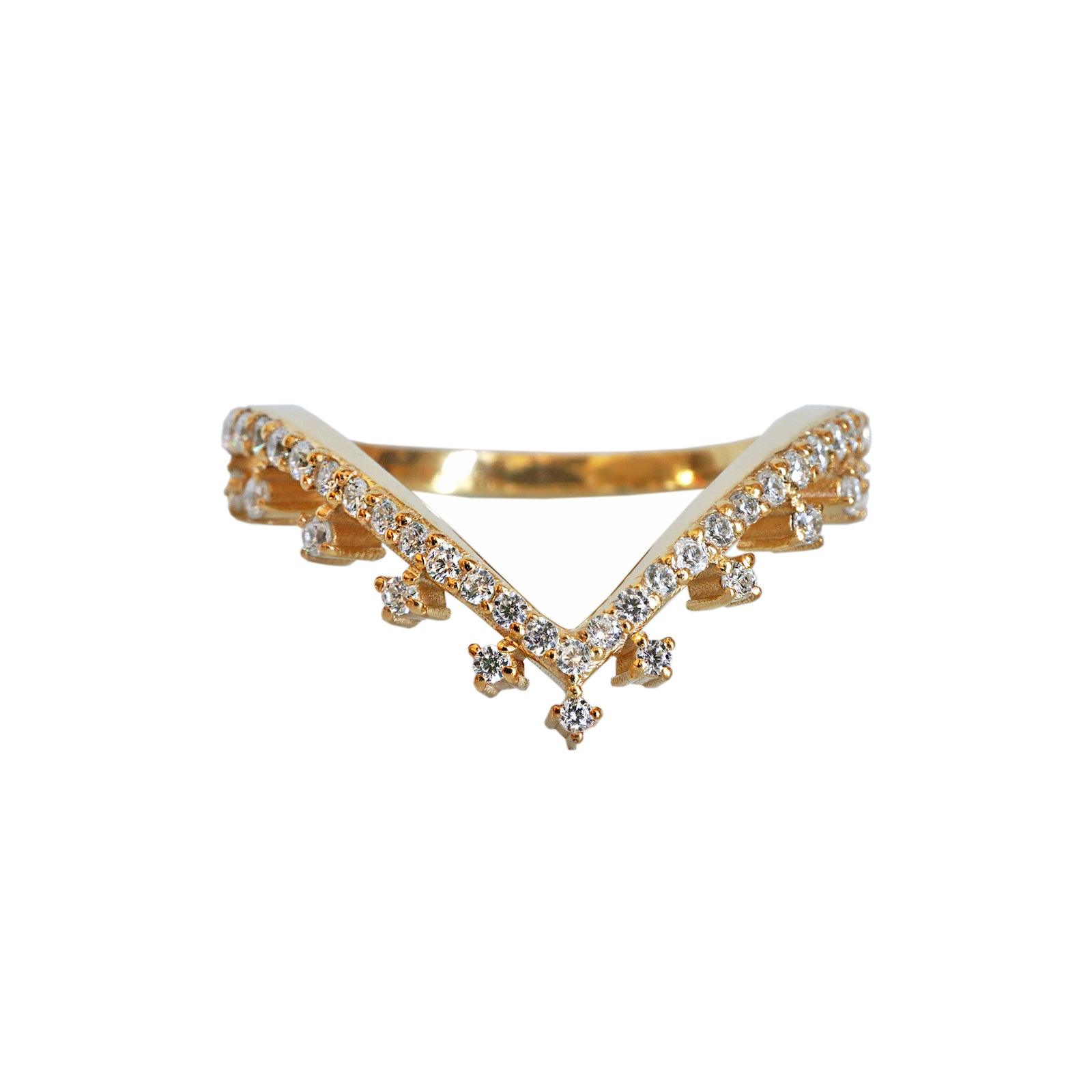 14K & 18K Gold Monarch Curve Ring – Crown-Inspired Diamond Band | Tippy ...