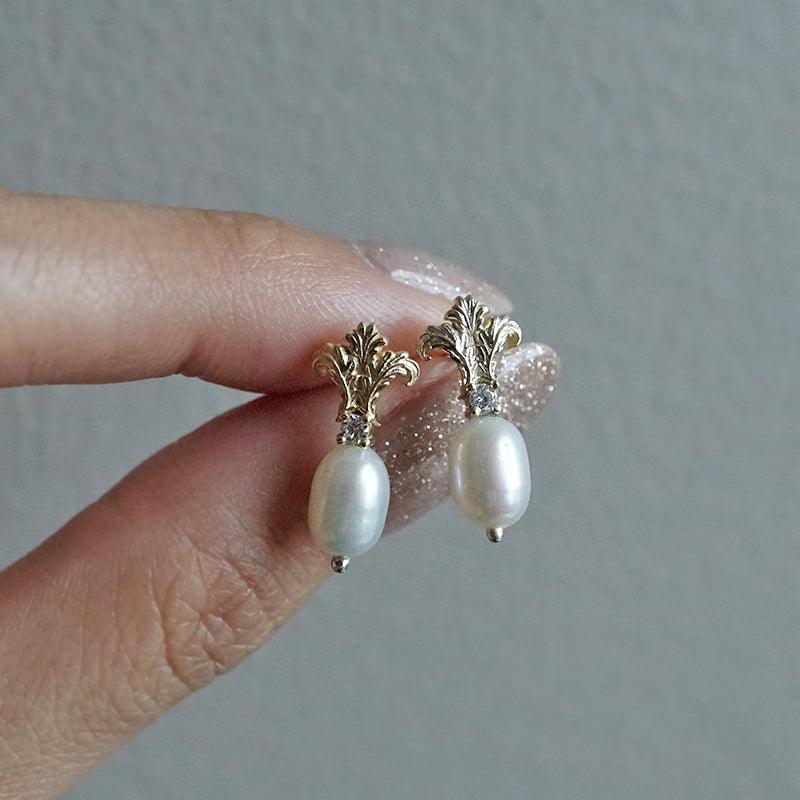 Acanthus Pearl Studs in 14K, 18K Gold and Platinum - Tippy Taste Jewelry