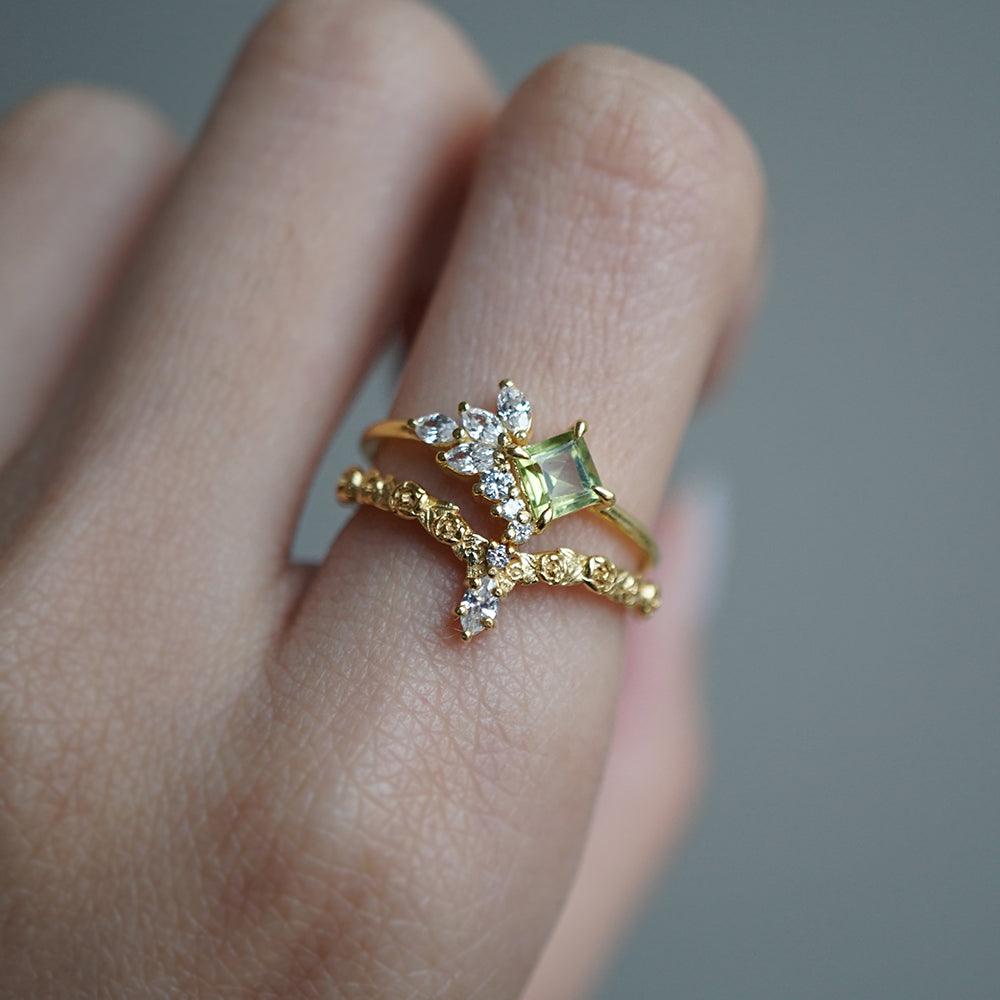 14K Peridot Kipling Ring - Tippy Taste Jewelry