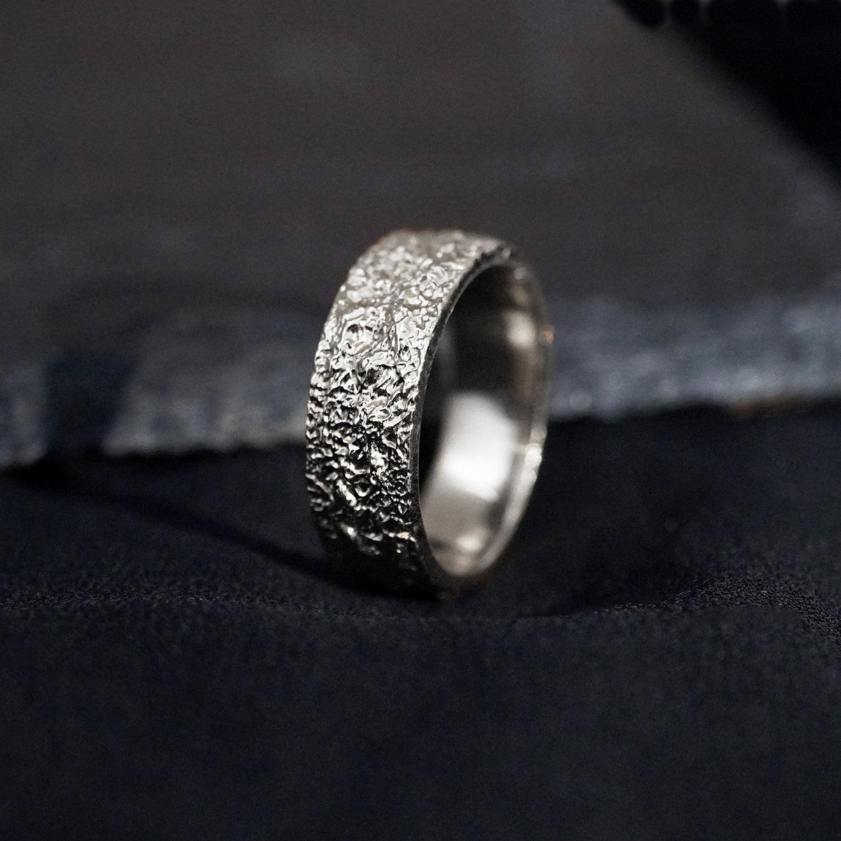Meteoroid Ring Band, 7.2mm - Tippy Taste Jewelry