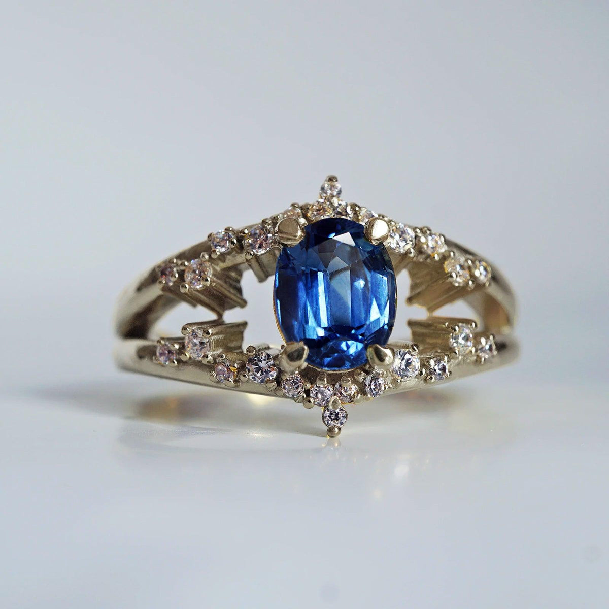 Celestial Blue Sapphire Diamond Ring in 14K and 18K Gold - Tippy Taste Jewelry