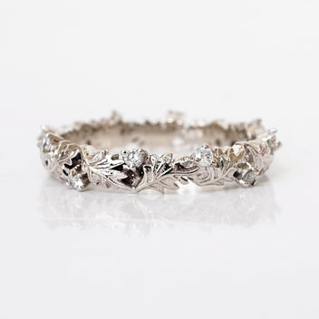 14K Wreath Diamond Ring Band – Tippy Taste Jewelry